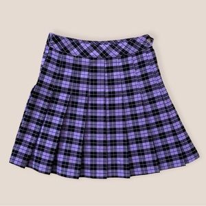 H&M Black and purple plaid skirt